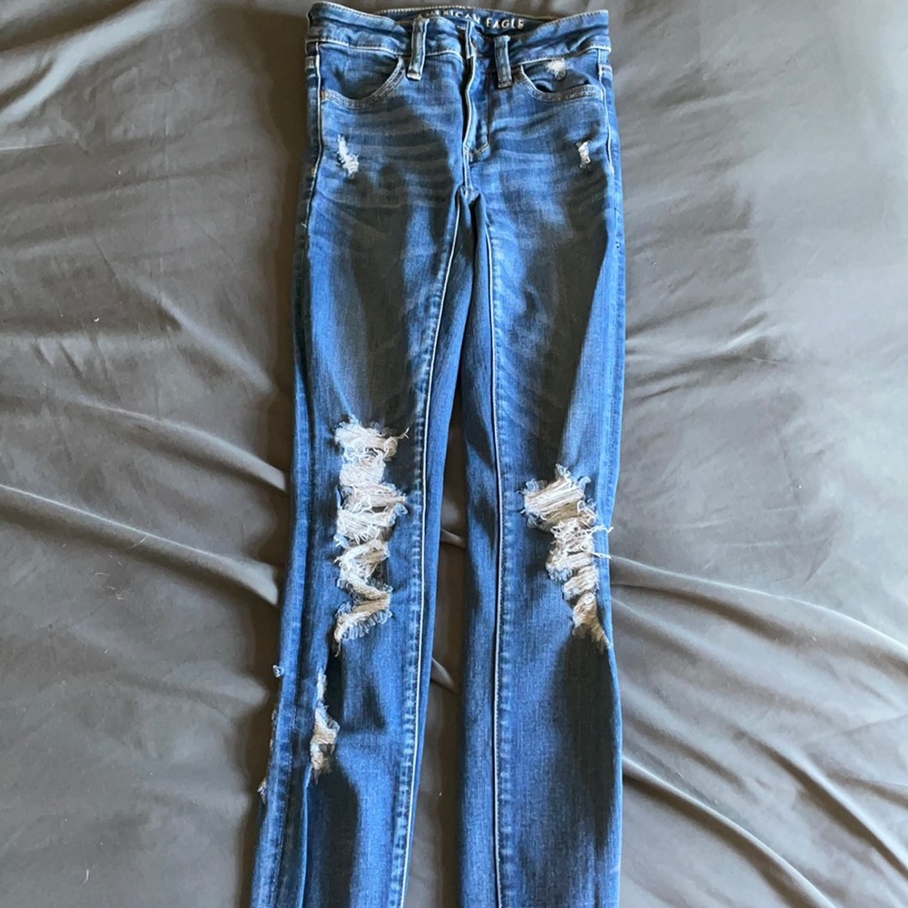 American Eagle skinny jeans